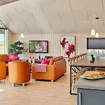 Luxury Retreat By Skastrup - By Traum